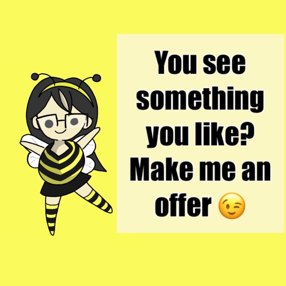 Feel free to send me an offer 🐝👗👚👕👜🎒👟🎩🧢